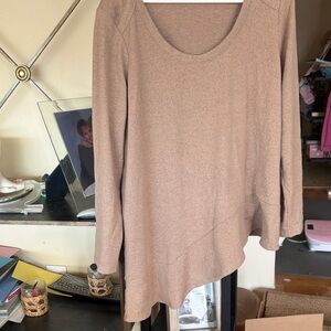 DG2 by Diane Gilman Tan Long Sleeve Asymmetrical Top